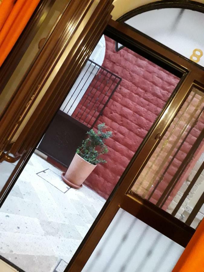 Filioli Apartment Бари Экстерьер фото